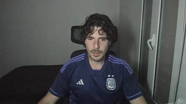 Snapshot of joaquin420_hot chatting on 03.22.26 joaquin420 hot online show from 03.22.26