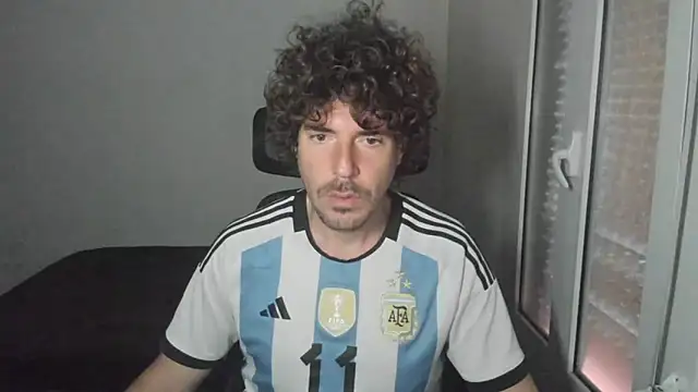 Snapshot of joaquin420_hot chatting on 03.24.26 joaquin420 hot online show from 03.24.26