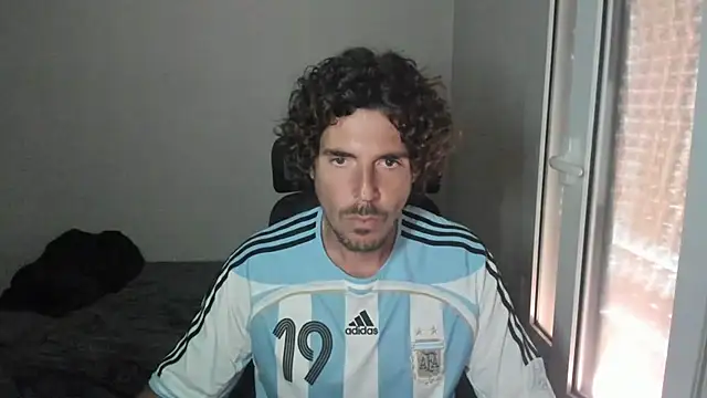 Snapshot of joaquin420_hot chatting on 04.12.26 joaquin420 hot online show from 04.12.26