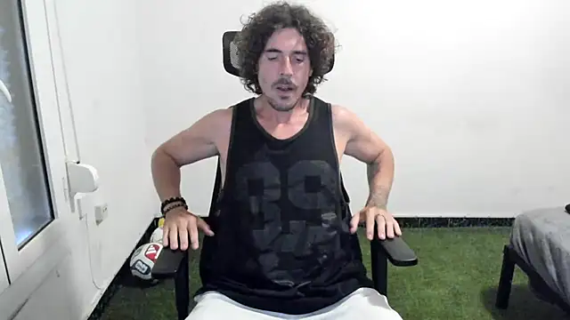 Snapshot of joaquin420_hot chatting on 05.22.26 joaquin420 hot online show from 05.22.26