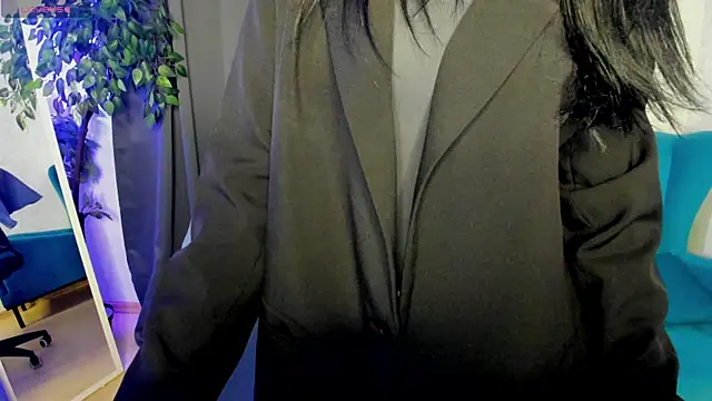 little  isabel online show from 05.18.26