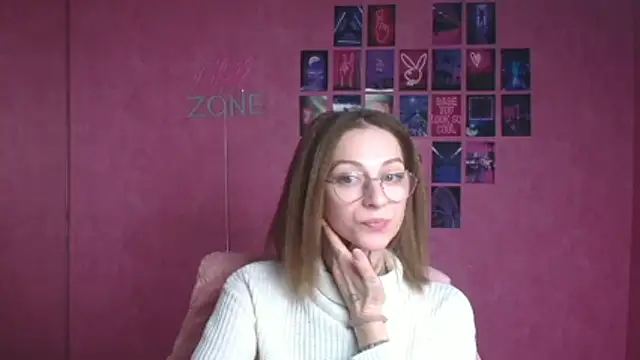 Esmi Winter online show from 02.13.26