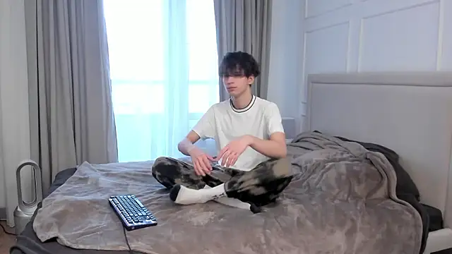 Ur NextDoor Boy online show from 03.02.26