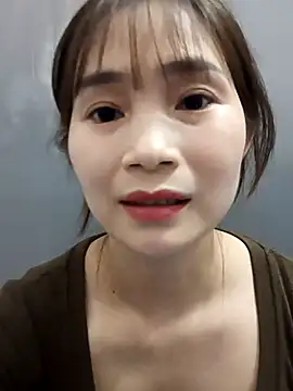 Snapshot of -Dumi- chatting on 02.22.26 -Dumi- online show from 02.22.26