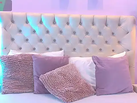 Snapshot of Ema_Jackson chatting on 02.15.26 Ema Jackson online show from 02.15.26