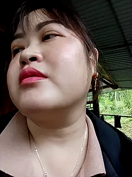 Snapshot of Kee-kimlee chatting on 03.21.26 Kee-kimlee online show from 03.21.26