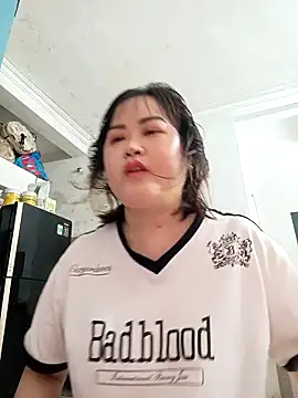 Snapshot of Kee-kimlee chatting on 04.10.26 Kee-kimlee online show from 04.10.26