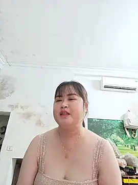 Snapshot of Kee-kimlee chatting on 06.19.26 Kee-kimlee online show from 06.19.26