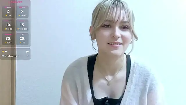 Snapshot of e_ri_ka93 chatting on 04.24.26 e ri ka93 online show from 04.24.26