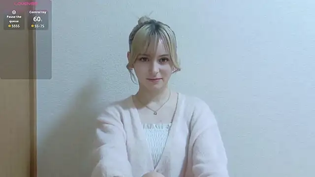 Snapshot of e_ri_ka93 chatting on 05.01.26 e ri ka93 online show from 05.01.26