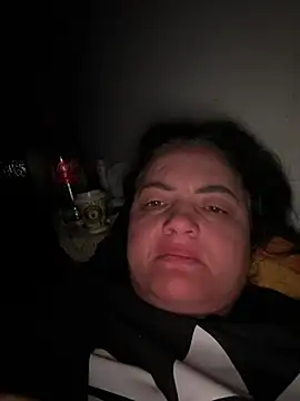 Snapshot of Sony28v chatting on 04.04.26 Sony28v online show from 04.04.26