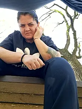 Snapshot of Sony28v chatting on 04.04.26 Sony28v online show from 04.04.26