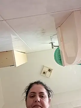 Snapshot of Sony28v chatting on 04.06.26 Sony28v online show from 04.06.26