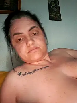 Snapshot of Sony28v chatting on 04.08.26 Sony28v online show from 04.08.26