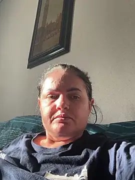 Snapshot of Sony28v chatting on 04.10.26 Sony28v online show from 04.10.26