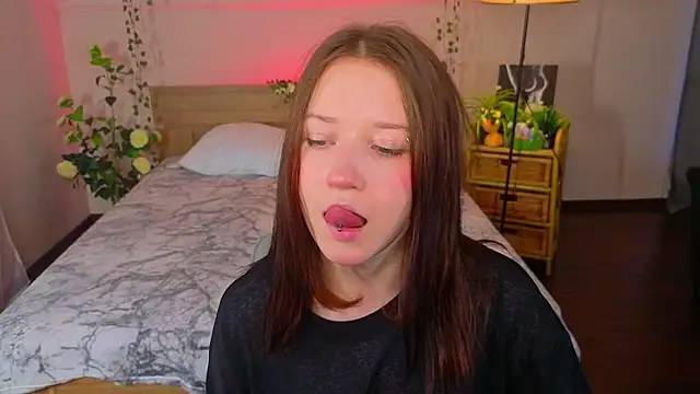 MmollyMay online show from 03.28.26