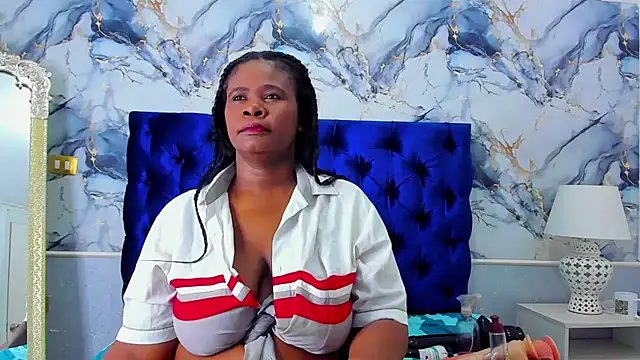 Snapshot of EBONY_SWEEET_ chatting on 02.26.26 EBONY SWEEET online show from 02.26.26