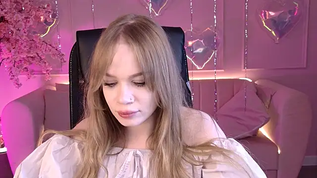 Snapshot of AmyNox chatting on 02.16.26 AmyNox online show from 02.16.26