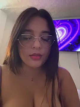 victtoria18 online show from 03.25.26