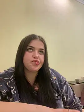 Snapshot of MilaKis chatting on 02.11.26 MilaKis online show from 02.11.26