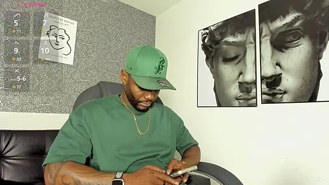 Snapshot of Mark_Vega chatting on 04.01.26 Mark Vega online show from 04.01.26