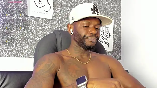 Snapshot of Mark_Vega chatting on 04.09.26 Mark Vega online show from 04.09.26