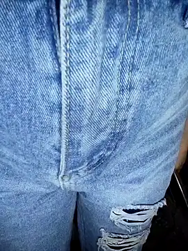 Snapshot of Layla_luvv chatting on 03.01.26 Layla luvv online show from 03.01.26