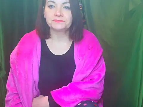 Snapshot of Milana9732 chatting on 04.12.26 Milana9732 online show from 04.12.26