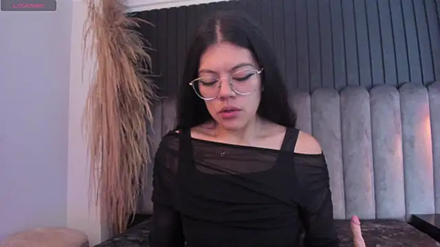 Lanadelrey 1 online show from 05.19.26