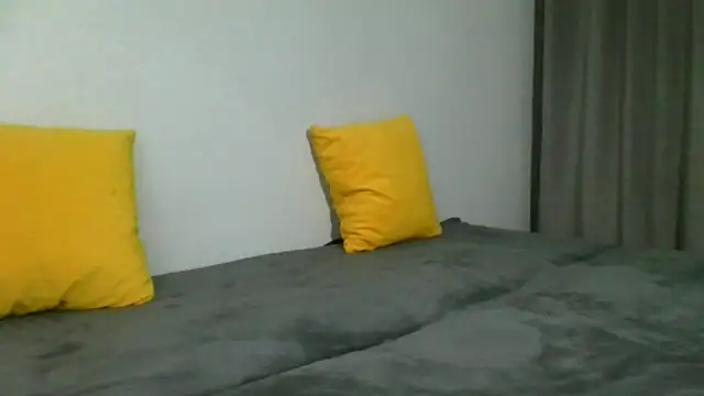 Snapshot of Mei_Fei_Wan chatting on 04.06.26 Mei Fei Wan online show from 04.06.26