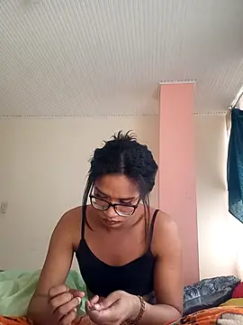 Snapshot of horny_brii chatting on 06.03.26 horny brii online show from 06.03.26