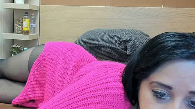 PinkyTwerkyX online show from 09.15.25