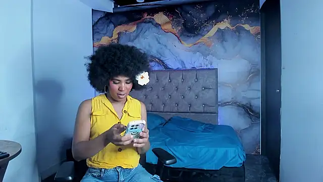 Snapshot of CataleyaMoon_ chatting on 03.16.26 CataleyaMoon online show from 03.16.26