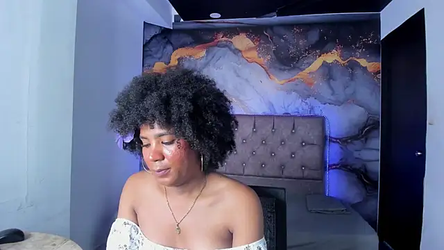 Snapshot of CataleyaMoon_ chatting on 03.25.26 CataleyaMoon online show from 03.25.26