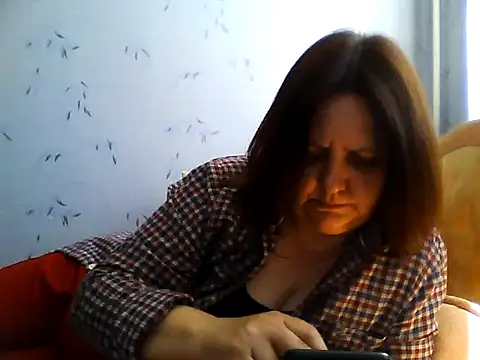 Snapshot of LockyCharm111 chatting on 04.26.26 LockyCharm111 online show from 04.26.26