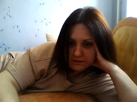 Snapshot of LockyCharm111 chatting on 04.28.26 LockyCharm111 online show from 04.28.26