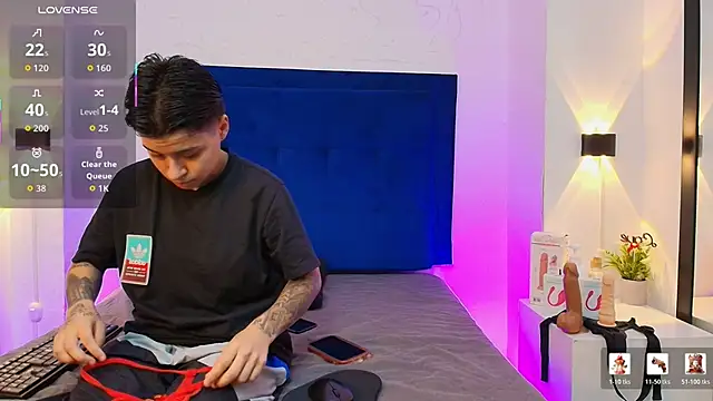 Snapshot of noah_bellarose chatting on 02.11.26 noah bellarose online show from 02.11.26