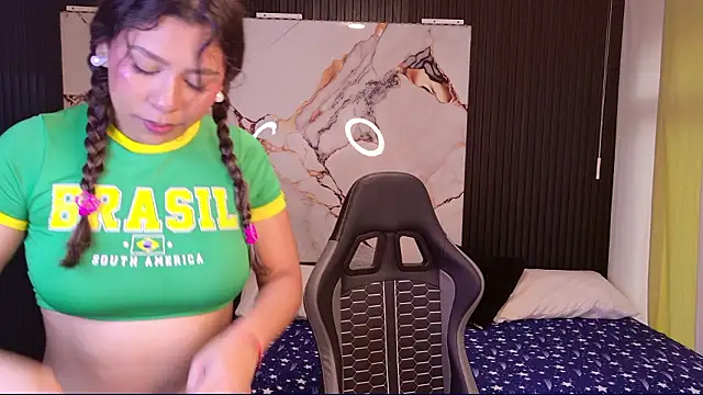 Snapshot of Sophie19__ chatting on 03.13.26 Sophie19 online show from 03.13.26