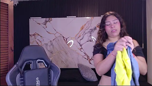 Snapshot of Sophie19__ chatting on 03.30.26 Sophie19 online show from 03.30.26