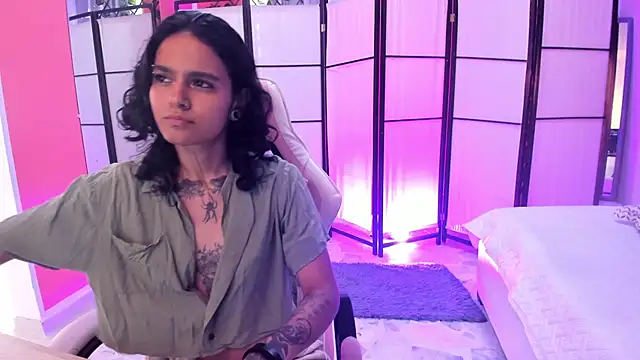 Julianne 7 online show from 03.02.26