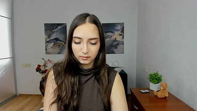 Effy Royse online show from 03.27.26