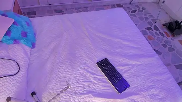 Snapshot of Bunny_Blush1 chatting on 03.26.26 Bunny Blush1 online show from 03.26.26