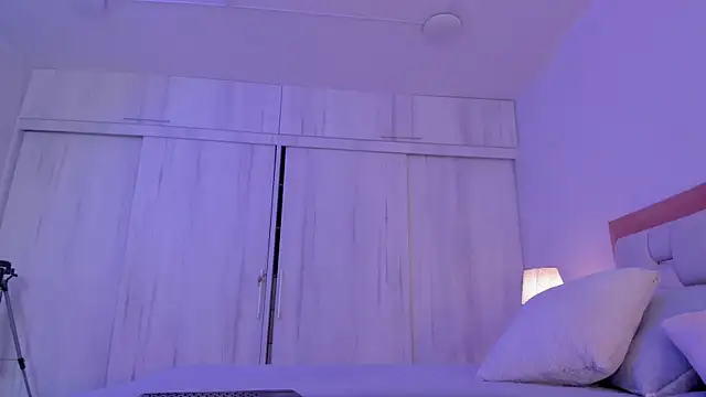 Snapshot of Bunny_Blush1 chatting on 04.07.26 Bunny Blush1 online show from 04.07.26