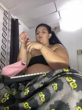 Snapshot of Isaval1007 chatting on 02.11.26 Isaval1007 online show from 02.11.26