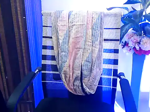  chitranshi online show from 02.17.26