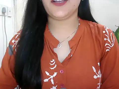 Snapshot of _chitranshi chatting on 06.26.26 chitranshi online show from 06.26.26