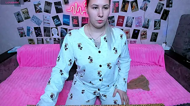 Snapshot of x_Ulya1cutex chatting on 03.02.26 x Ulya1cutex online show from 03.02.26