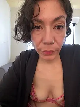 JeanneDuval8888 online show from 04.02.26