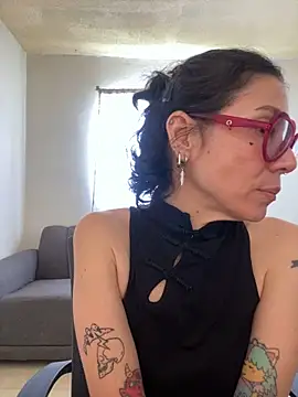 JeanneDuval8888 online show from 04.07.26