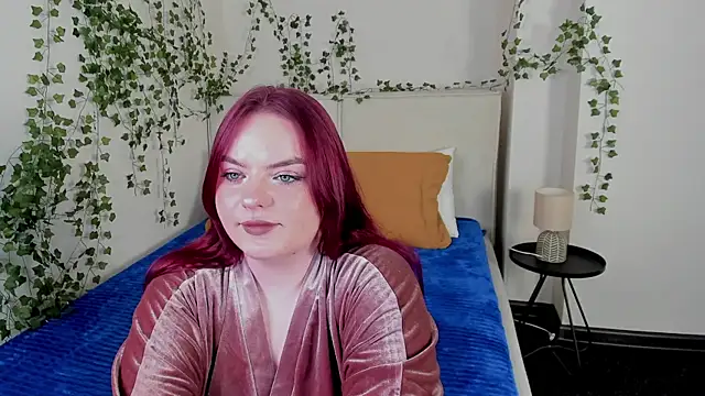 Aura Sin online show from 04.04.26